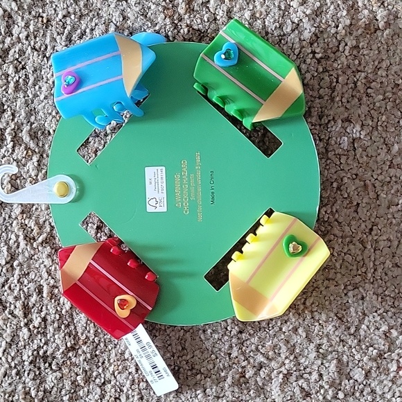 Piper K Colored Pencil Hair Clips NWT - Picture 2 of 6